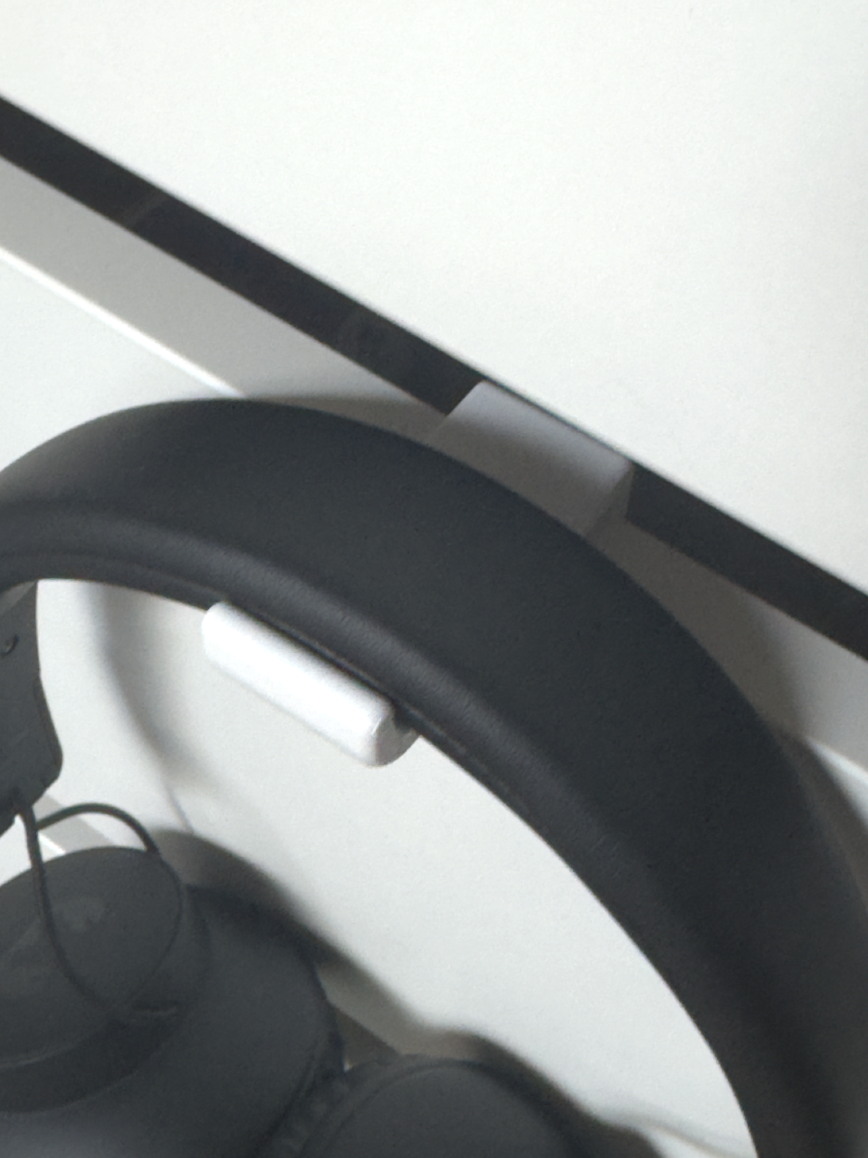 Headphone holder